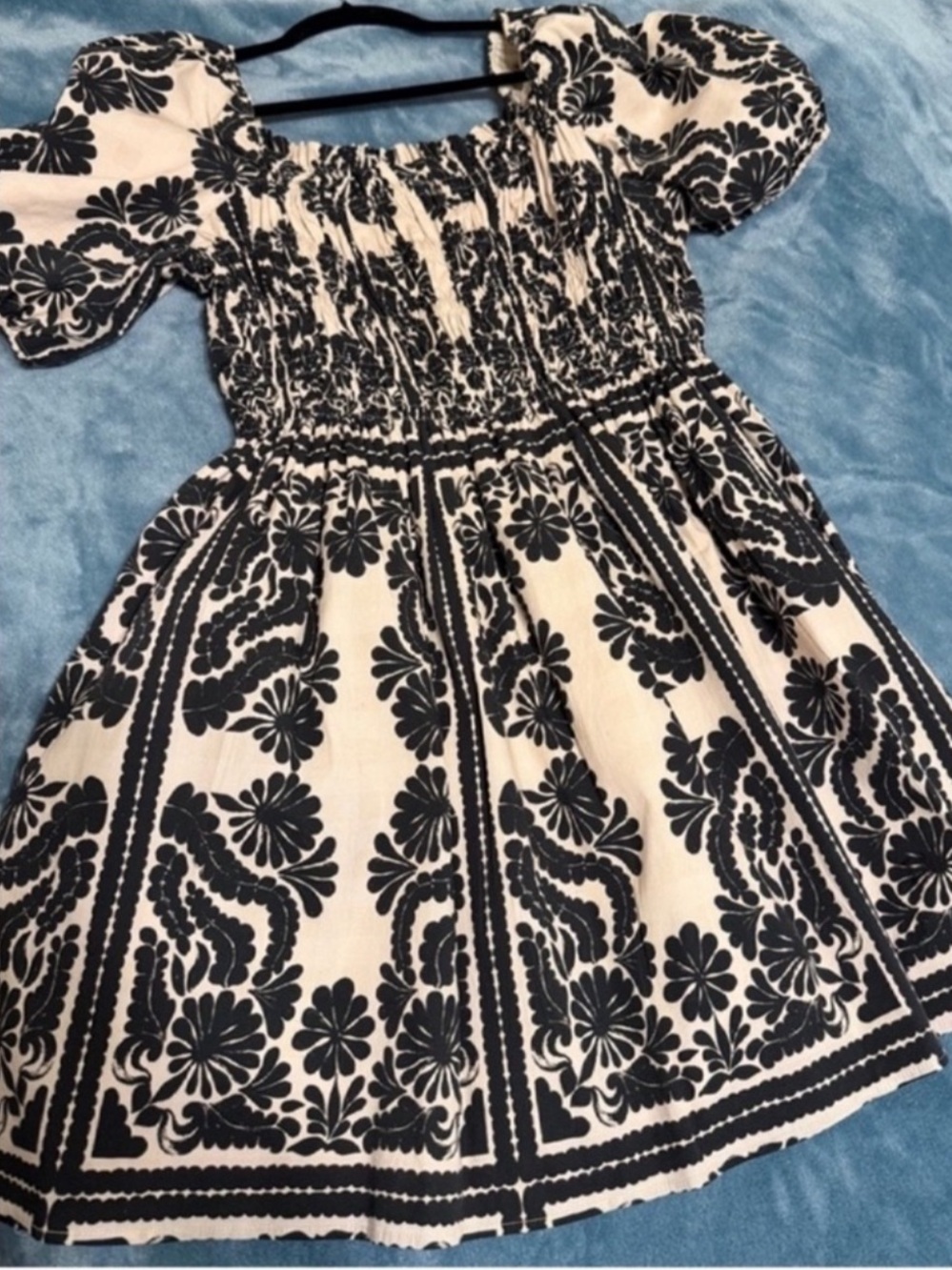 ANTONIO MELANI Black & Cream Square-Neck Puff Sleeve Mini Dress - Picture 5 of 9